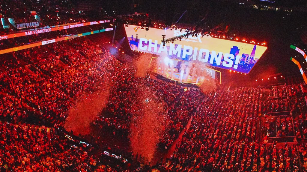 Les devants d'une scène Esport de l'Overwatch League de chez Blizzard